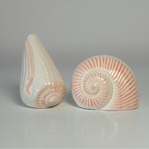 Seashell Salt & Pepper Shakers Vintage Ceramic Pink Coastal Beach House Seaside